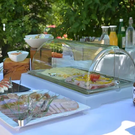 Guest house Landgasthof Sommer Pension Purkersdorf
