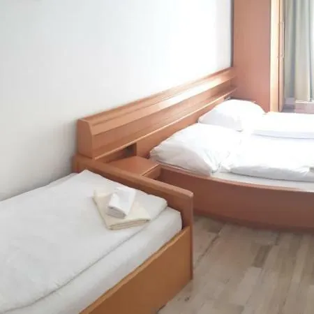 Landgasthof Sommer Pension Guest house Purkersdorf