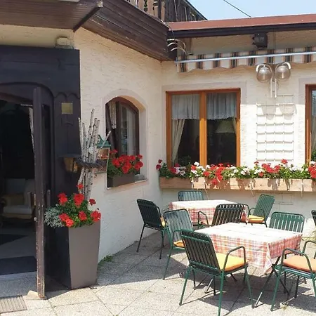 Pensjonat Landgasthof Sommer Purkersdorf